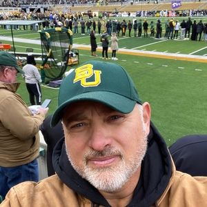 Meet your Posher, Benny